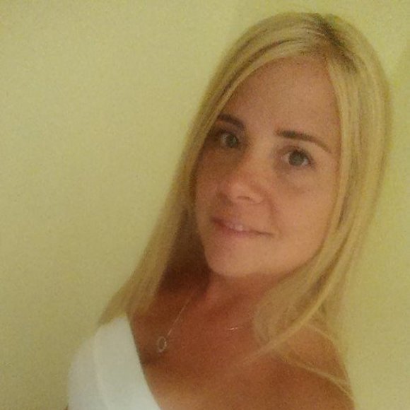 carriedavis2911